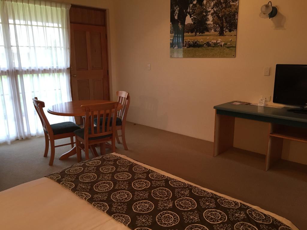 Coonawarra Place Motor Inn Exterior photo